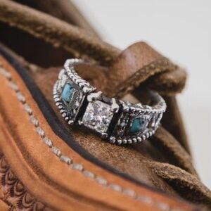 Carroll spur co western engagement ring